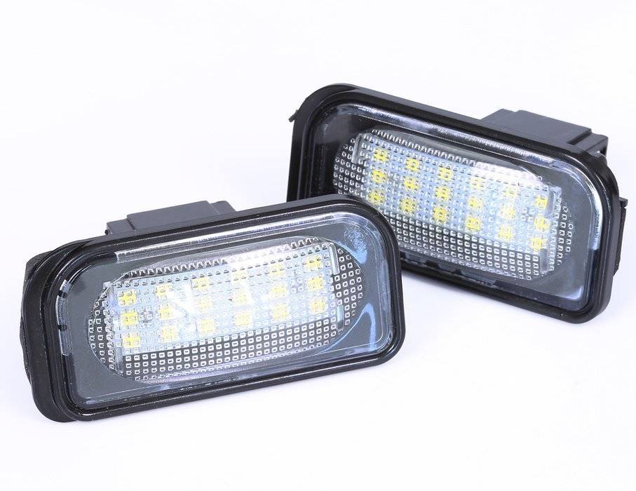 LP006S28, LED Kennzeichenbeleuchtung mit E-Prüfzeichen, Ersatz für  Mercedes C-Klasse W203 Limousine, SL-Klasse R230, CLK-Clasa A209 / C209 ,  LED Nummernschildbeleuchtung, CANBUS Lampe, 2 Stück